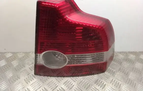 Volvo S40 Rear/tail lights 30698913