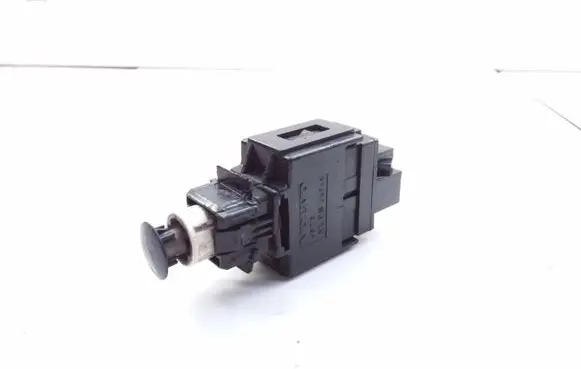 Volvo S70 V70 V70 XC Brake pedal sensor switch 9128577 98W14K