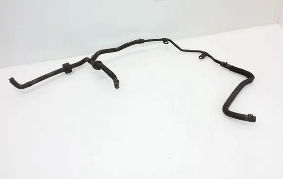 Volkswagen PASSAT B7 Engine coolant pipe/hose 5K0121084A 5K0121070C
