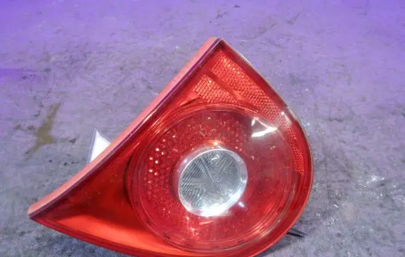 Volkswagen Golf V Rear/tail lights 1K6945094E