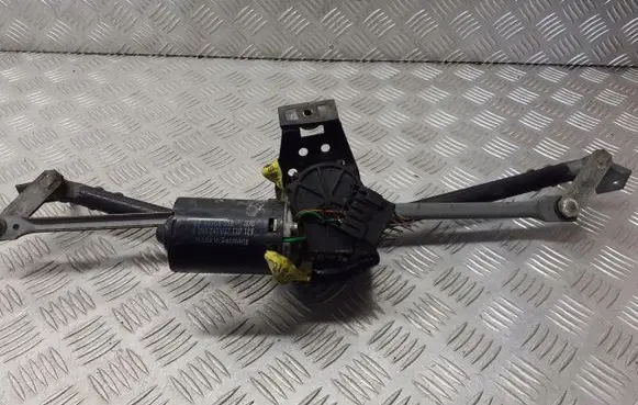 Audi 80 90 S2 B4 Front wiper linkage 0390241097