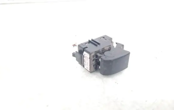 Toyota Avensis T250 Electric window control switch 37080A129B 8481005050