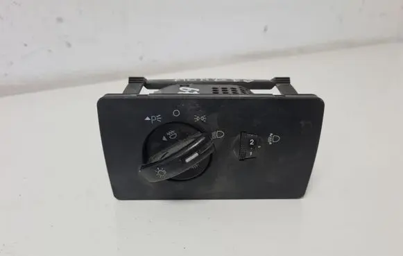 Ford Mondeo Mk III Light switch 1S7T13A024BB