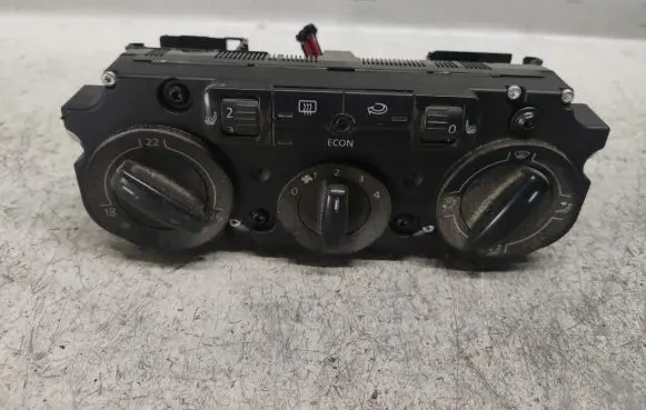 Volkswagen Caddy Climate control unit