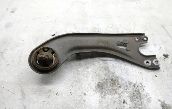 KIA Sportage Rear upper control arm/wishbone