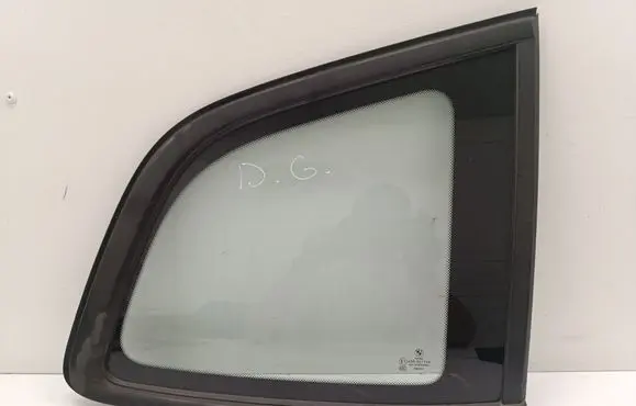 BMW 2 F46 Rear side window 43R001734