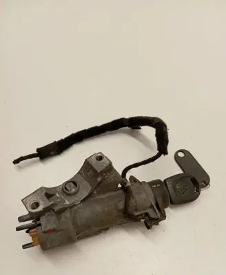 Volkswagen Transporter - Caravelle T5 Ignition lock 4B0905851C