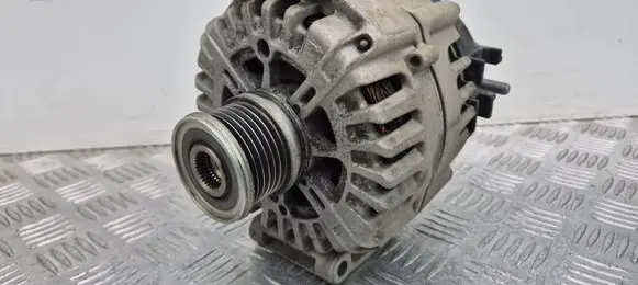 Mercedes-Benz C W204 Generator/alternator A0009063622