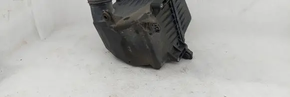 KIA Ceed Air filter box 281101H250