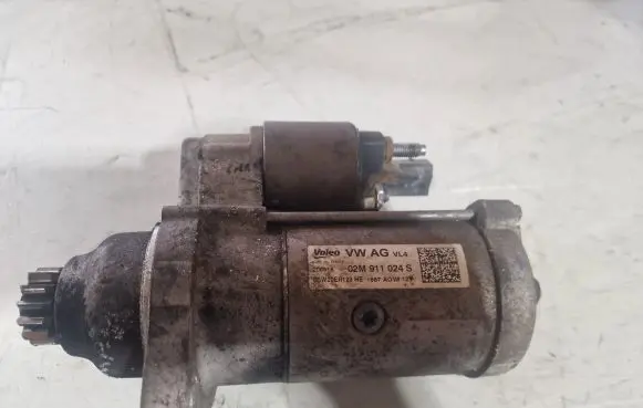Volkswagen PASSAT B8 Starter motor 02M911024S