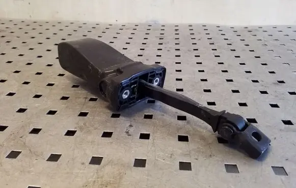 Skoda Octavia Mk3 (5E) Rear door check strap stopper 5E0839267A