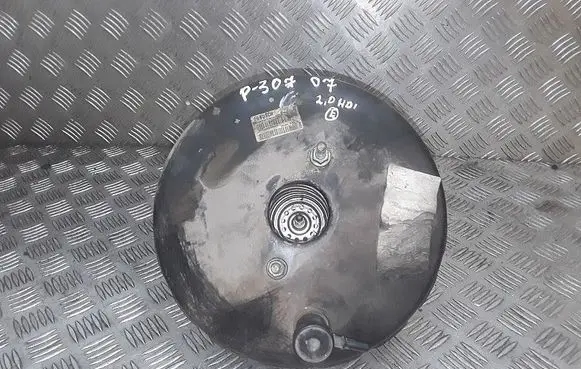 Peugeot 307 CC Brake booster 9648368980
