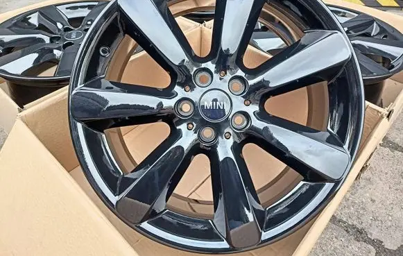 Mini Cooper Countryman F60 R19 alloy rim 6856037