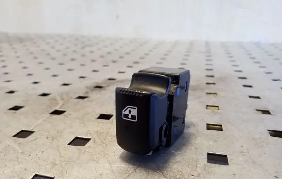 Hyundai Santa Fe Electric window control switch