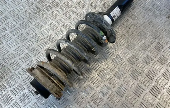 Volkswagen Caddy Rear shock absorber/damper