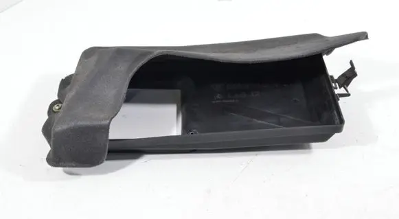 Porsche 911 996 Air filter box cover 99657202901