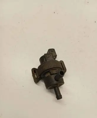 Volkswagen Transporter - Caravelle T4 Valve vacuum 7M0133459