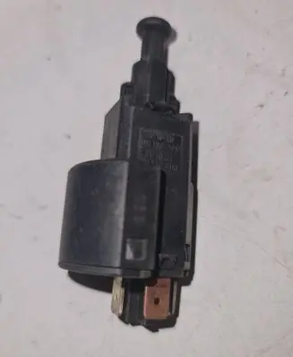 Opel Astra G Brake pedal sensor switch 451040 451041 09132299