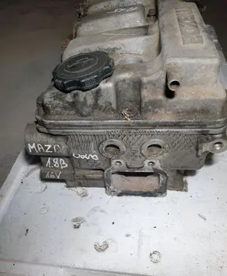 Mazda 626 Engine head FS2