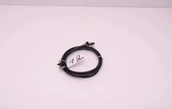 Volvo C70 Convertible roof line/pipe/hose 