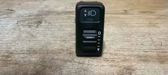 Volvo 850 Headlight level height control switch 6849810
