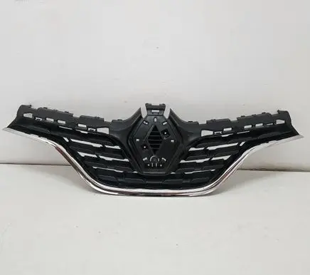Renault Captur Front bumper upper radiator grill 623109707R