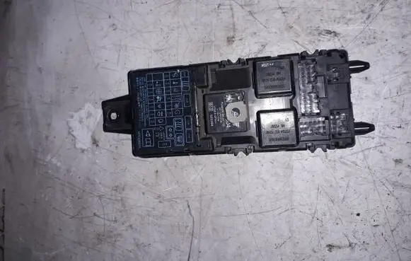 Mitsubishi Space Star Fuse module MB953355
