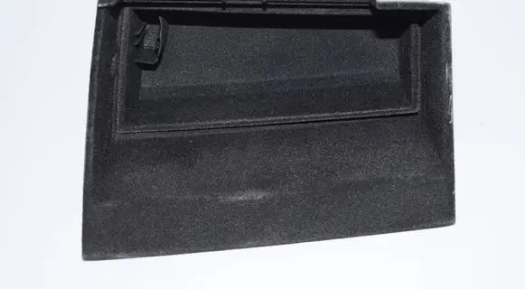 BMW X6 E71 Glove box 9211031