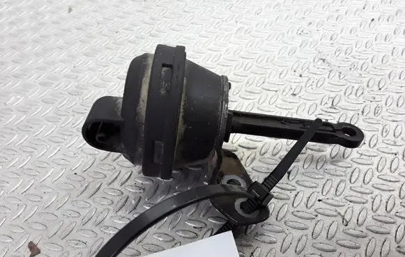 Seat Alhambra (Mk1) Vacuum valve 