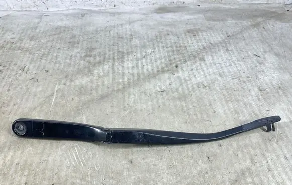 BMW 5 F10 F11 Windshield/front glass wiper blade 7182459