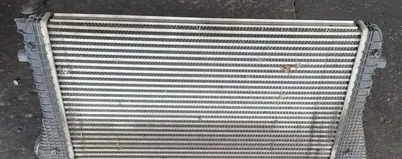 Skoda Yeti (5L) Intercooler radiator 1K0145803CA