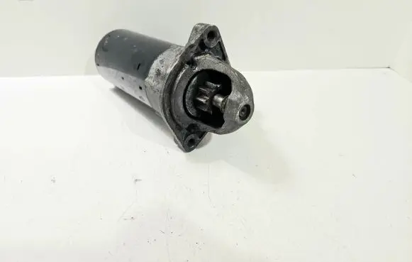 BMW 7 E65 E66 Starter motor 7796892