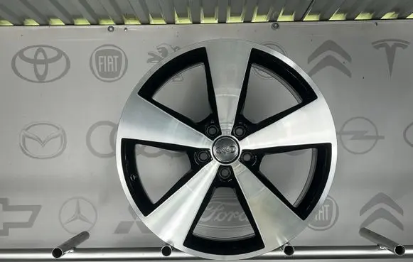 Audi Q4 Sportback e-tron R19 alloy rim 