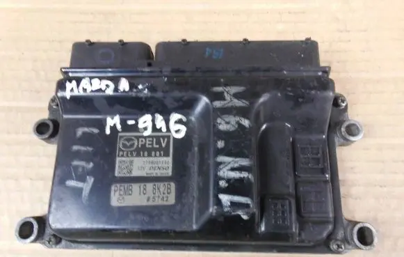 Mazda 3 III Engine control unit/module PELV18881 PELV