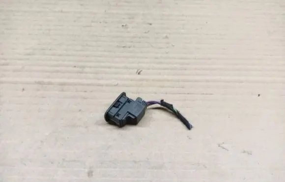 Volkswagen PASSAT B7 Alarm switch 6Q0962109B