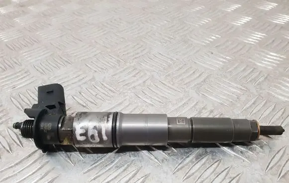 Fuel injector