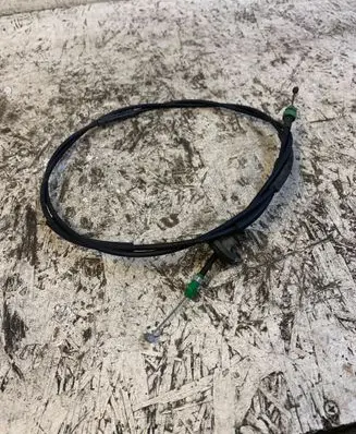 Nissan Juke I F15 Engine bonnet/hood lock release cable 