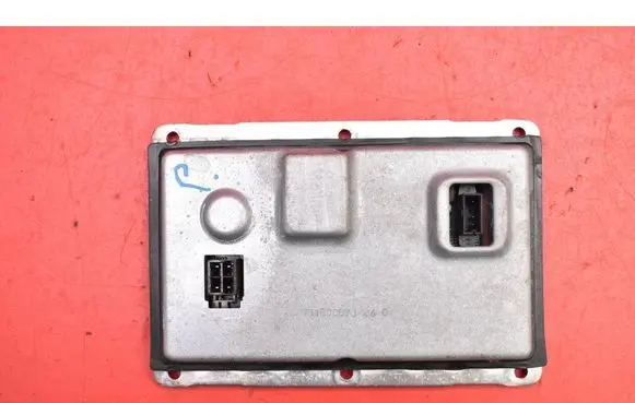 Volvo S80 Voltage converter/converter module 89035113