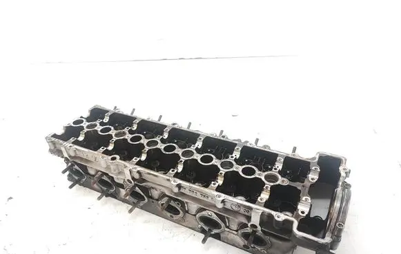 BMW 3 E90 E91 Engine head 7792753