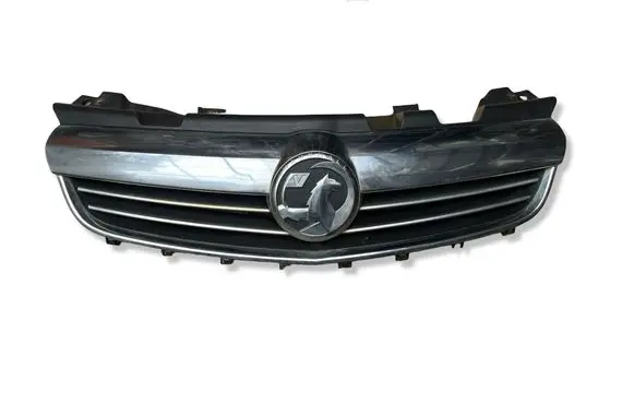 Opel Zafira B Front grill 13247331