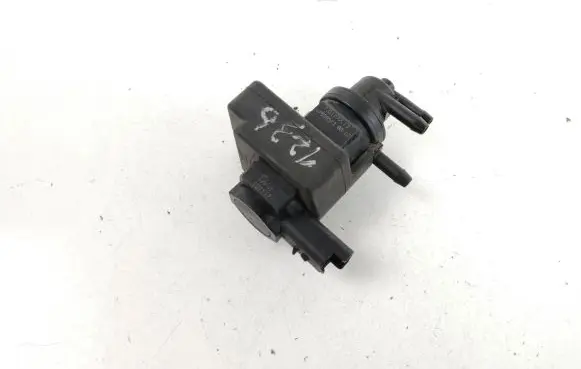 Peugeot RCZ Turbo solenoid valve V7599573 70177713