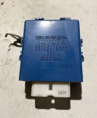 Door central lock control unit/module