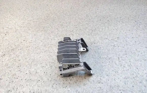 Mercedes-Benz C W205 LED ballast control module 1305715204