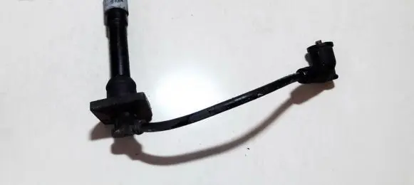 Toyota Avensis T220 Ignition plug leads 12243