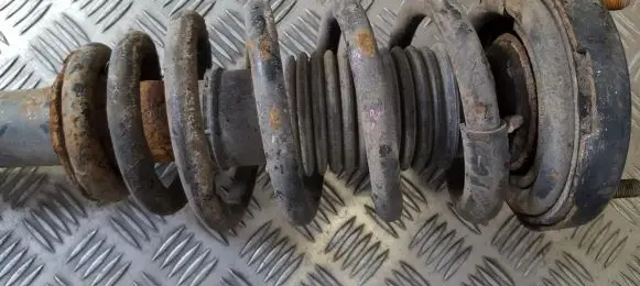 Hyundai Sonata Front coil spring