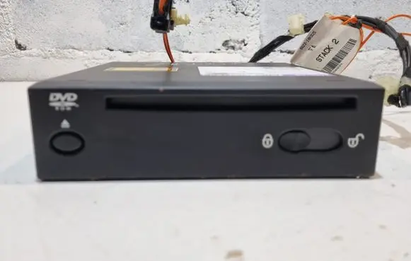 Jaguar XF CD/DVD changer AW8310E887CB