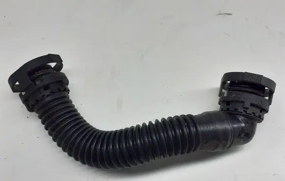 Audi Q2 - Vacuum line/pipe/hose 04L103498