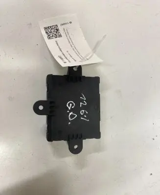 Jaguar XF X250 Door control unit/module AH2214D620AB 1001261202