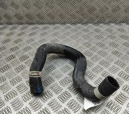 Toyota Prius xw60 Engine coolant pipe/hose 1657224100