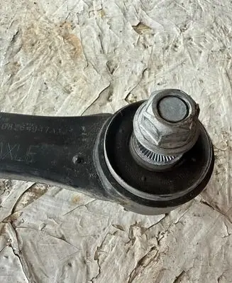 Ram 1500 Rear control arm 68264947AA